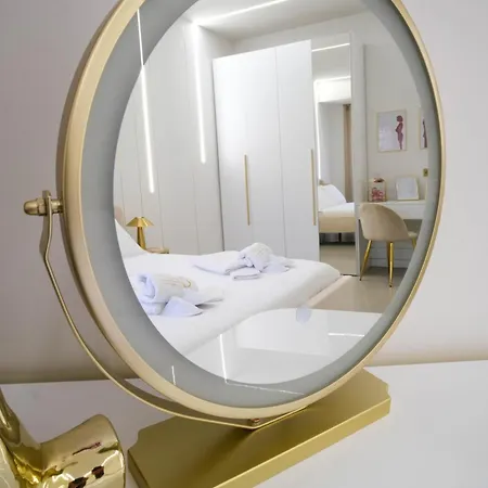 Moon Greeting - Design Dream's Potenza