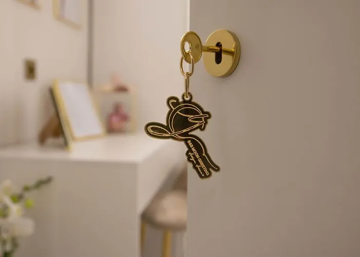 Moon Greeting - Design Dream's Guest house 3*